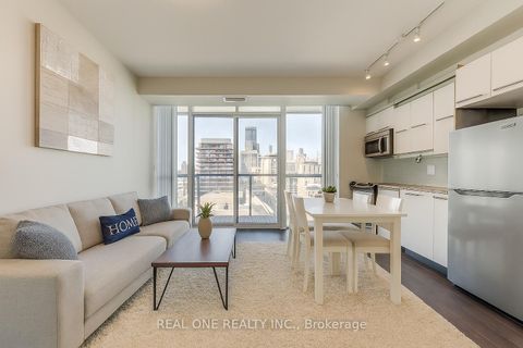 Photo 4 at 2007 - 126 Simcoe Street, Waterfront Communities C1, Toronto