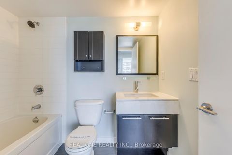 Photo 12 at 2007 - 126 Simcoe Street, Waterfront Communities C1, Toronto