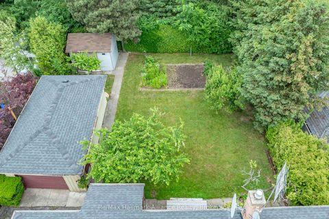 Photo 37 at 543 Pinegrove Road, WO West, Oakville