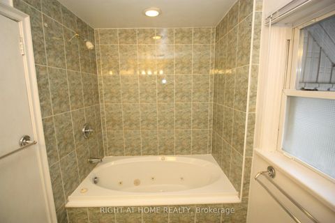 Photo 11 at 123 Ashbourne Drive, City Centre West, Toronto