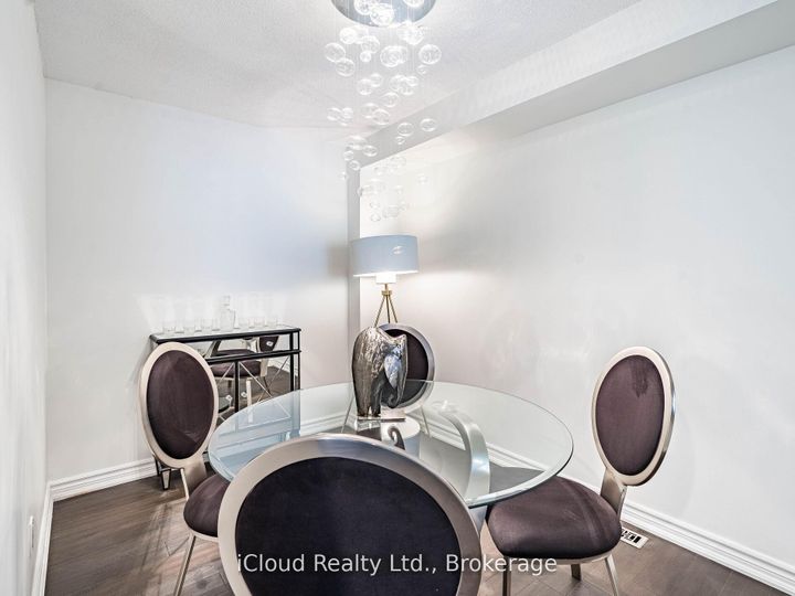 Photo 18 at 16 - 1100 Queens Avenue, CP College Park, Oakville