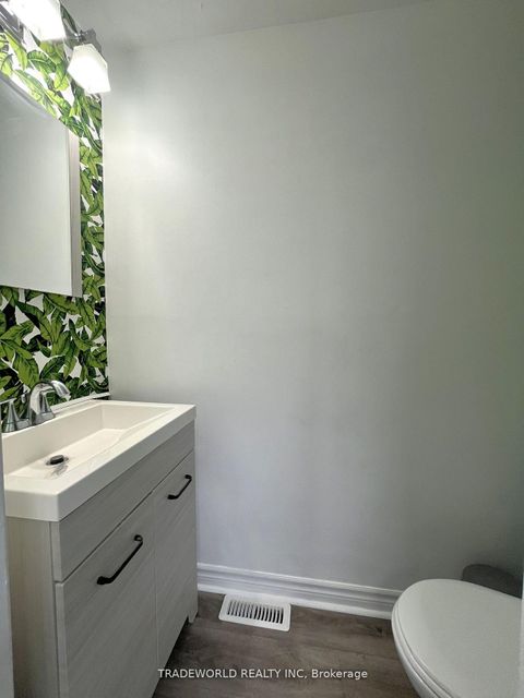 Photo 20 at 7465 Bybrook Drive, Malton, Mississauga