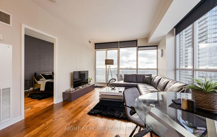 Photo 15 at Ph06 - 19 Singer Court, Bayview Village, Toronto