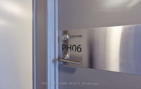 Photo 5 at Ph06 - 19 Singer Court, Bayview Village, Toronto