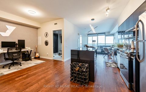 Photo 7 at Ph06 - 19 Singer Court, Bayview Village, Toronto