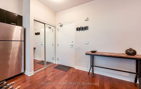 Photo 8 at Ph06 - 19 Singer Court, Bayview Village, Toronto