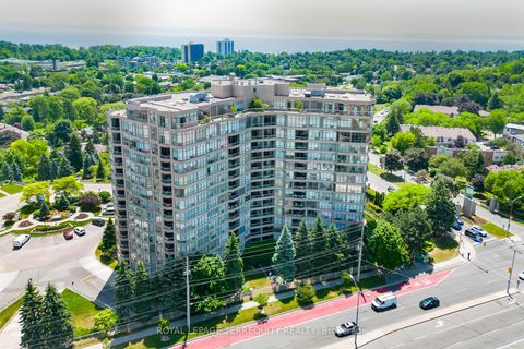 Photo 1 at 629 - 10 Guildwood Parkway, Guildwood, Toronto