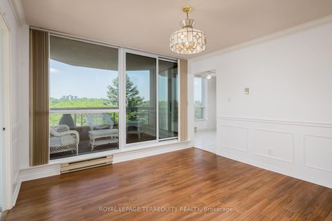 Photo 12 at 629 - 10 Guildwood Parkway, Guildwood, Toronto