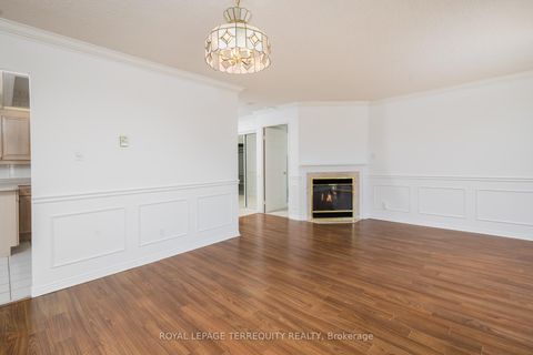 Photo 15 at 629 - 10 Guildwood Parkway, Guildwood, Toronto