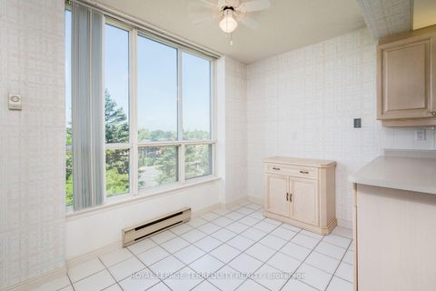 Photo 22 at 629 - 10 Guildwood Parkway, Guildwood, Toronto