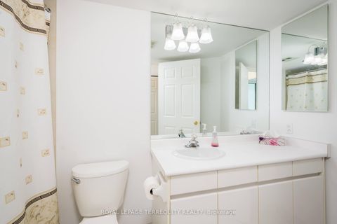 Photo 23 at 629 - 10 Guildwood Parkway, Guildwood, Toronto