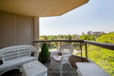 Photo 33 at 629 - 10 Guildwood Parkway, Guildwood, Toronto