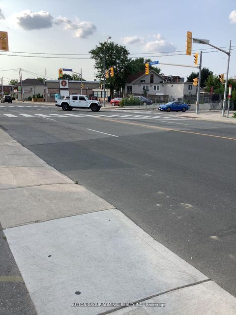 Photo 0 at 1634 Weston Road W, Weston, Toronto