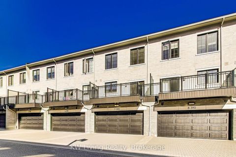 Photo 4 at TH7 - 390 Highway 7, Doncrest, Richmond Hill