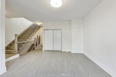 Photo 6 at TH7 - 390 Highway 7, Doncrest, Richmond Hill