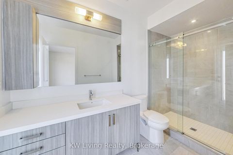 Photo 25 at TH7 - 390 Highway 7, Doncrest, Richmond Hill