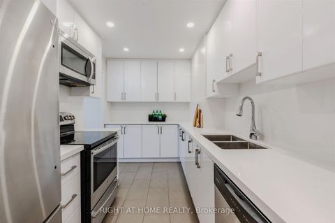 Photo 4 at 133 - 4005 Don Mills Road, Hillcrest Village, Toronto