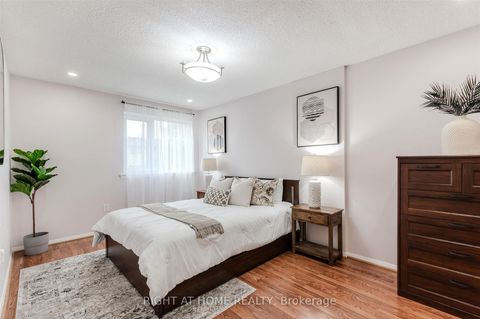 Photo 20 at 133 - 4005 Don Mills Road, Hillcrest Village, Toronto