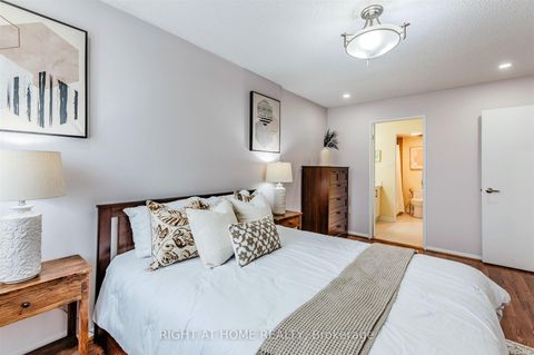 Photo 22 at 133 - 4005 Don Mills Road, Hillcrest Village, Toronto