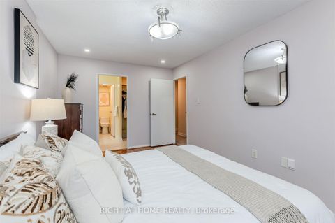 Photo 23 at 133 - 4005 Don Mills Road, Hillcrest Village, Toronto