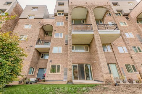 Photo 32 at 133 - 4005 Don Mills Road, Hillcrest Village, Toronto