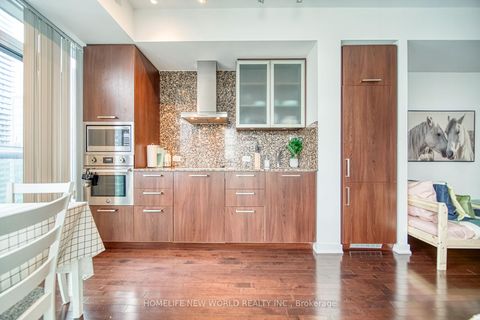 Photo 4 at 3411 - 14 York Street, Waterfront Communities C1, Toronto