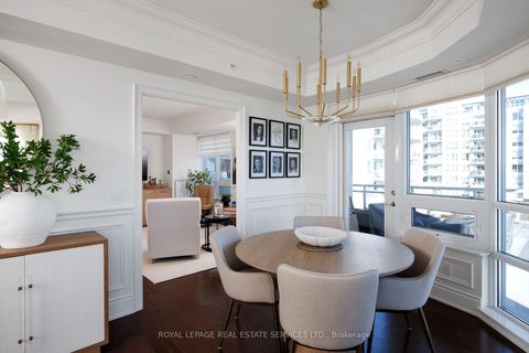 Photo 10 at 327 - 3500 Lakeshore Road W, BR Bronte, Oakville