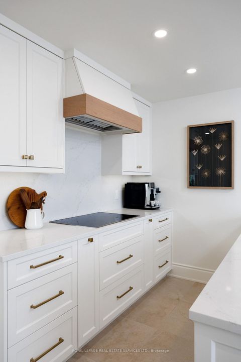 Photo 17 at 327 - 3500 Lakeshore Road W, BR Bronte, Oakville