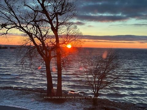 Photo 44 at 327 - 3500 Lakeshore Road W, BR Bronte, Oakville