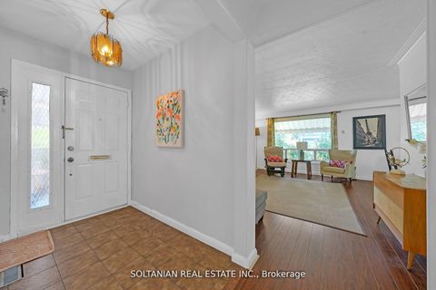 Photo 5 at 183 Maxome Avenue, Newtonbrook East, Toronto