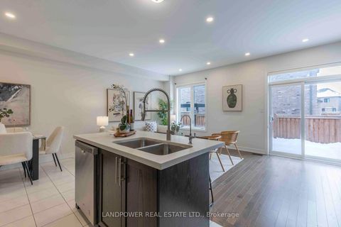 Photo 9 at 85 Bawden Drive, Rural Richmond Hill, Richmond Hill