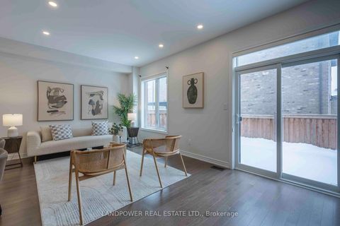 Photo 18 at 85 Bawden Drive, Rural Richmond Hill, Richmond Hill