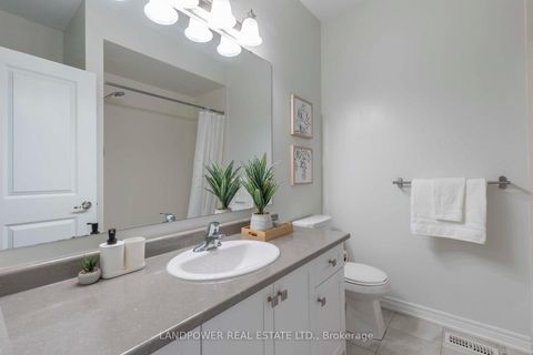 Photo 30 at 85 Bawden Drive, Rural Richmond Hill, Richmond Hill