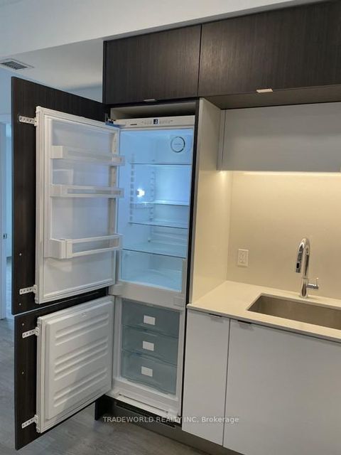 Photo 16 at 723 - 1 Edgewater Drive, Waterfront Communities C8, Toronto