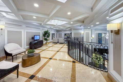 Photo 4 at 210 - 10 Old York Mills Road, York Mills, Toronto