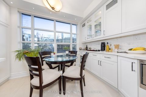 Photo 10 at 210 - 10 Old York Mills Road, York Mills, Toronto