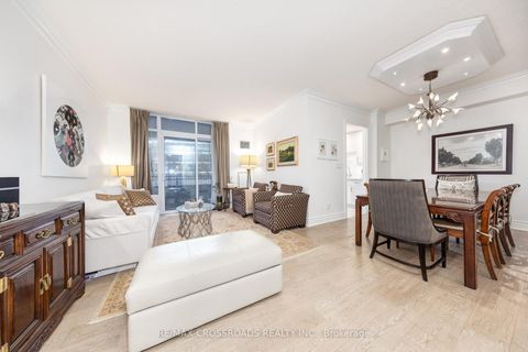 Photo 13 at 210 - 10 Old York Mills Road, York Mills, Toronto