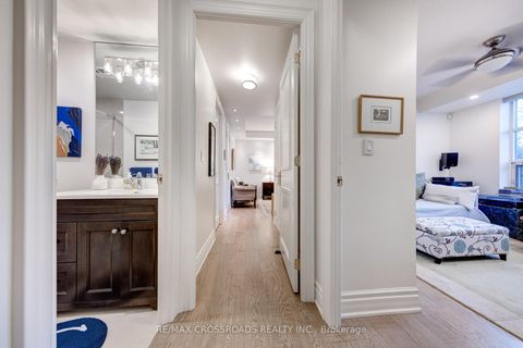 Photo 19 at 210 - 10 Old York Mills Road, York Mills, Toronto