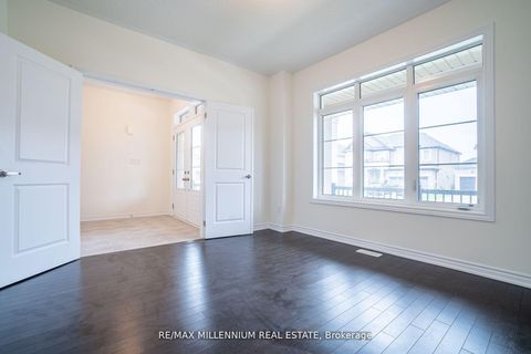 Photo 4 at 1640 Corsal Court, Alcona, Innisfil