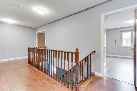 Photo 9 at 4 Cider Crescent, Oak Ridges, Richmond Hill