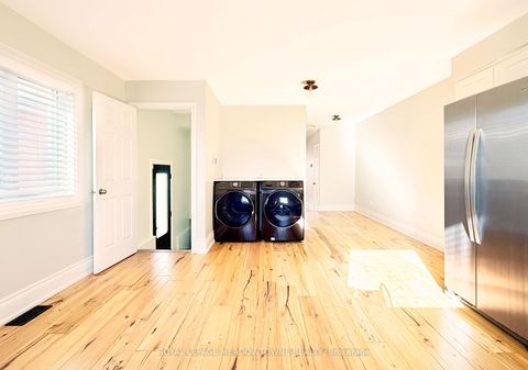 Photo 11 at 17 Kersdale Avenue, Eglinton West, Toronto