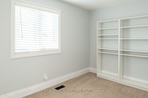 Photo 19 at 17 Kersdale Avenue, Eglinton West, Toronto