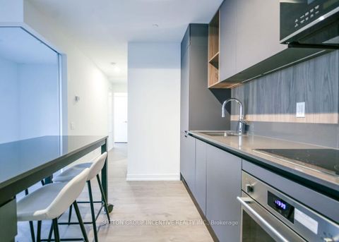 Photo 27 at 802 - 39 Mary Street, City Centre, Barrie