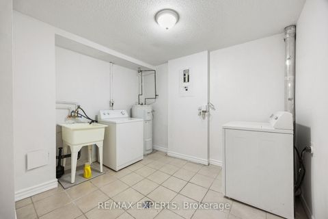 Photo 14 at 242 Milestone Crescent, Aurora Village, Aurora