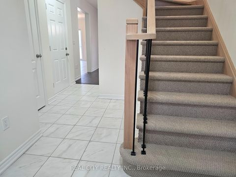 Photo 5 at 5 Heather Fullerton Road, Sutton & Jackson's Point, Georgina