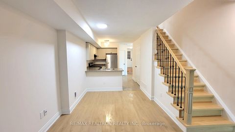 Photo 9 at 90 - 65 Turntable Crescent, Junction, Toronto