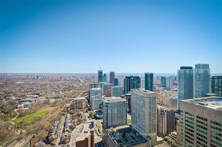 Photo 6 at 5409 - 1 Yorkville Avenue, Annex, Toronto