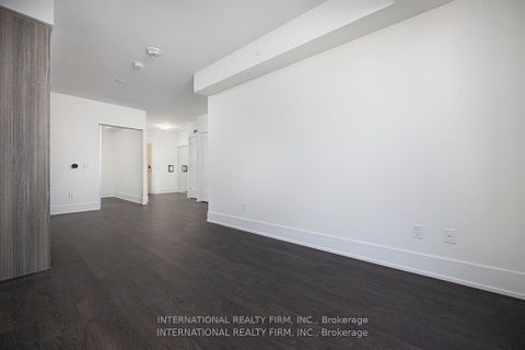Photo 11 at 1703 - 480 FRONT Street W, Waterfront Communities C1, Toronto