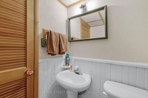 Photo 25 at 43 Riverglen Drive, Keswick South, Georgina