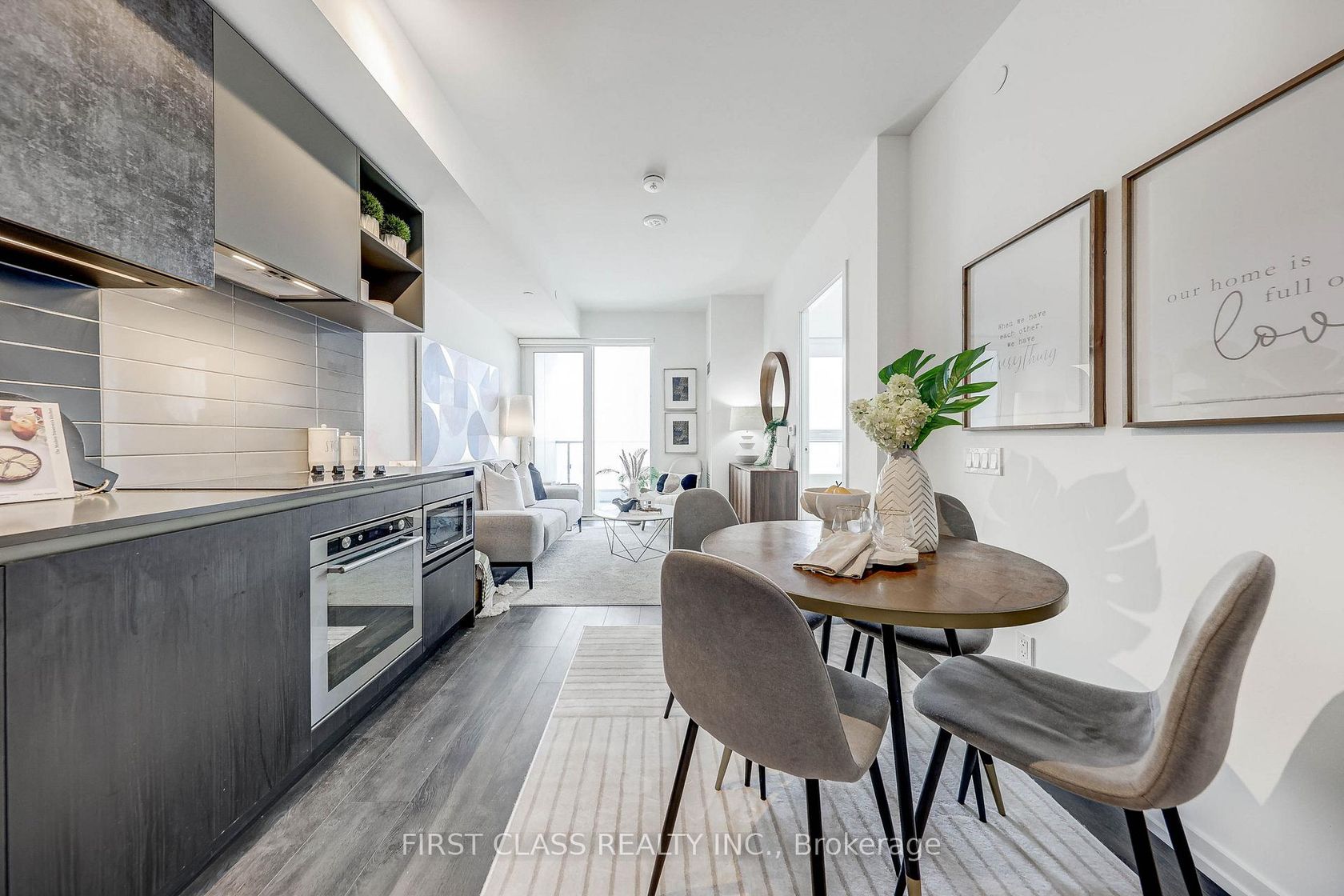 901 - 1000 Portage Parkway, Vaughan Corporate Centre, Vaughan 